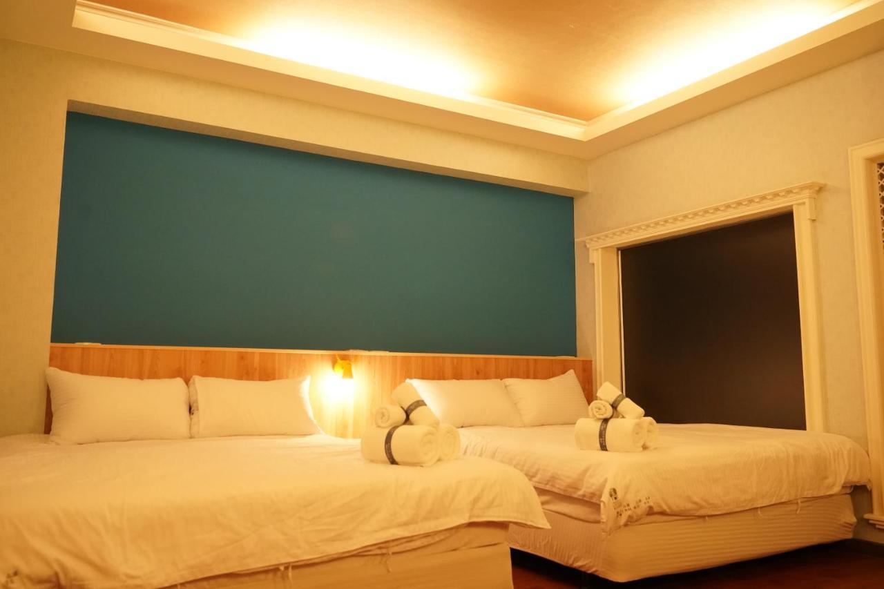 Kaohsiung Time's Hotel Bagian luar foto