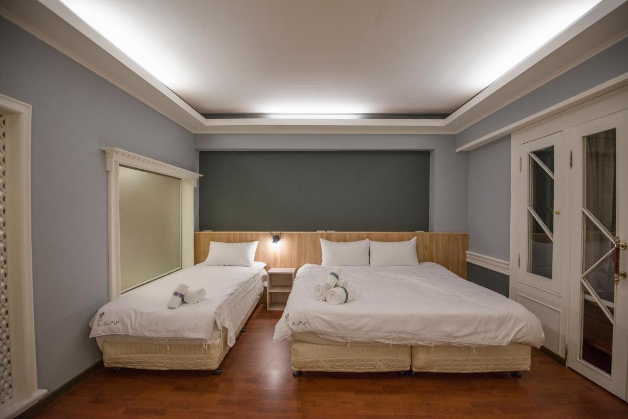 Kaohsiung Time's Hotel Bagian luar foto